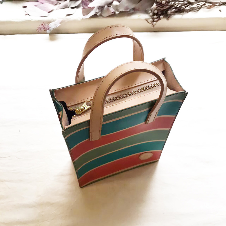 (複製)如是著物|植鞣革矮長方形的包|茄芷袋傳統三色 無背帶